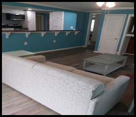 Rental House Living Room and Bar